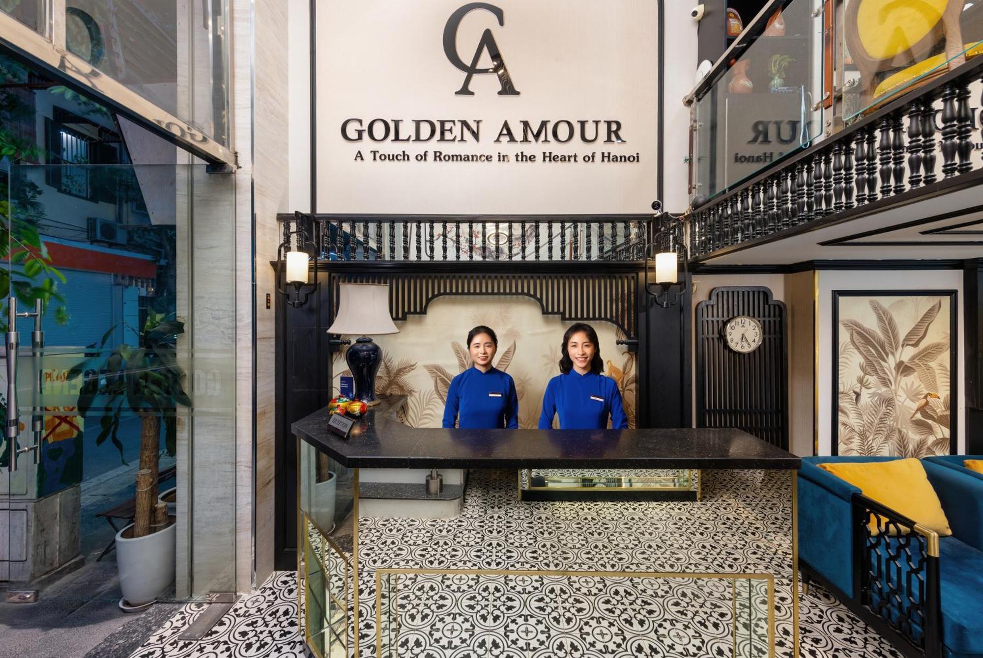 Golden Amour Hotel — Photos 1